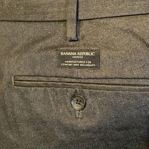 Banana Republic Gray Pants - Picture 4 of 4